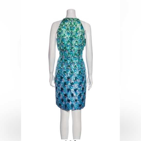 Mary Katrantzou
Jeweled Patterned Knee-Length Dress 10 - Picture 2 of 6
